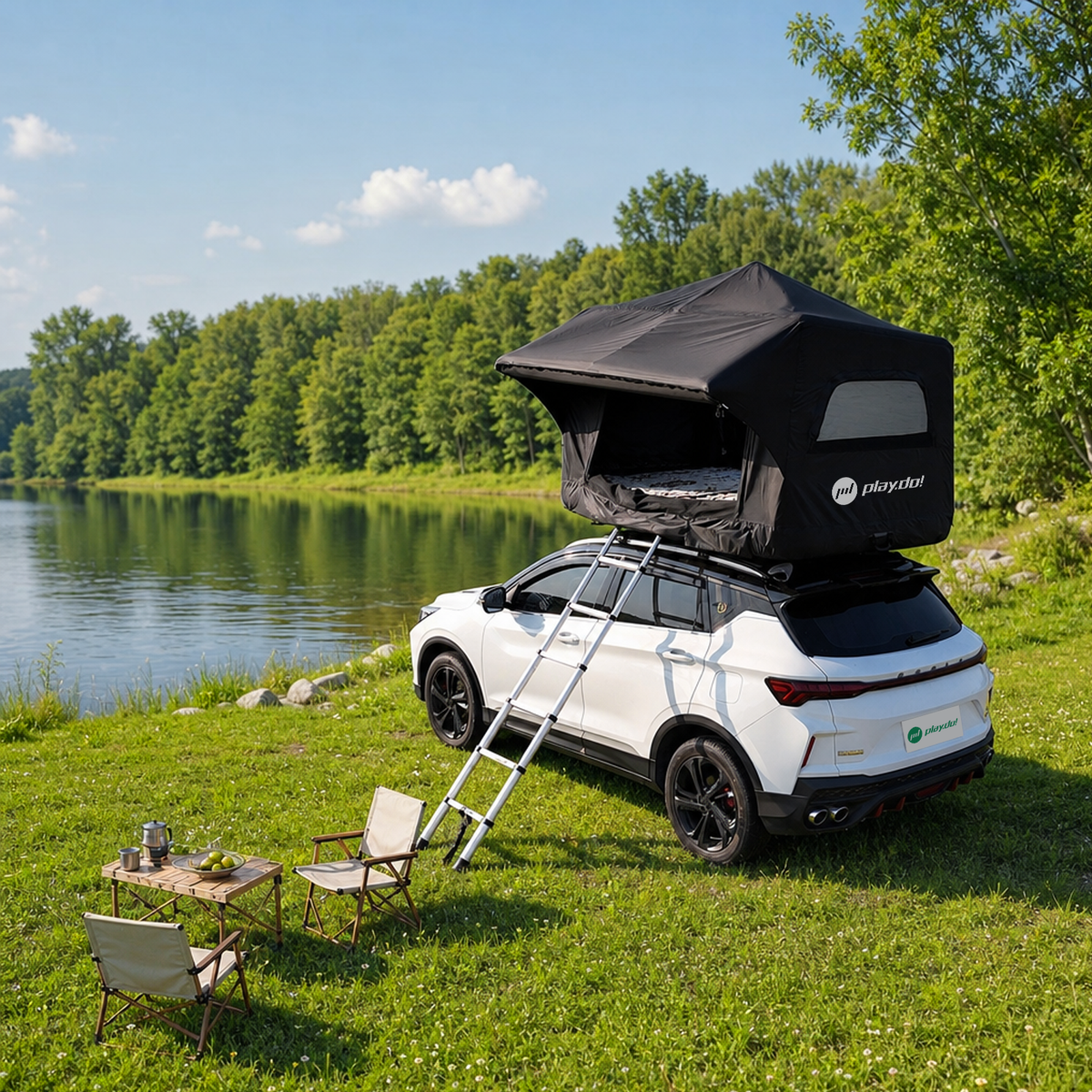 PlayDo Shell Castle inflatable rooftop tent on an SUV